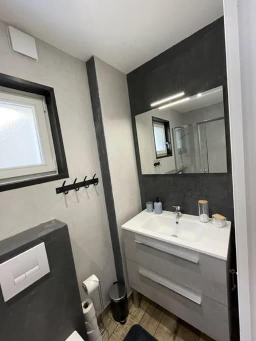 Chic'N Chill Apartman Issoudun Kültér fotó